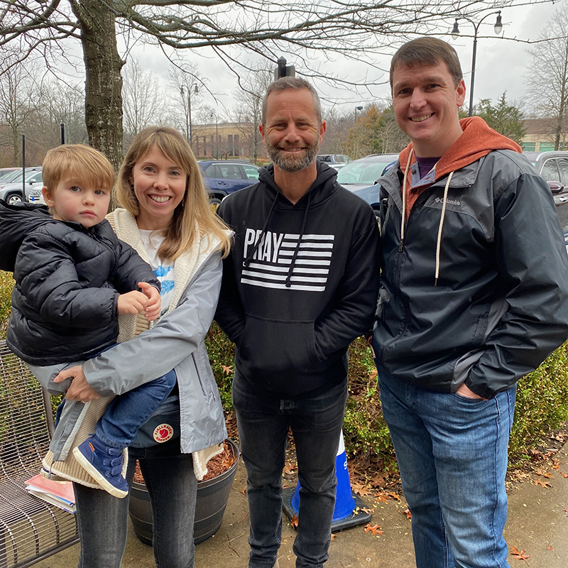 Kirk Cameron graciously posed for a picture with us after the event.
